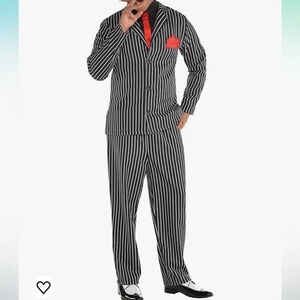 Costumes USA by Amscan Black & White Pinstripe Boss Suit/Costume. Size Large.